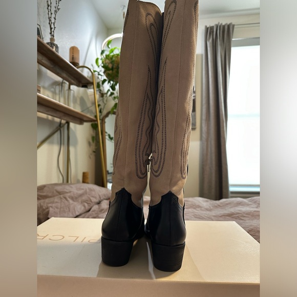 PILCRO Contrast Tall Western Boot size 9, excellent condition - Picture 6 of 7